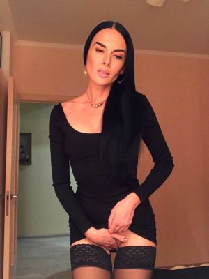 Анжелика  — сексуальный массаж «Веточка сакуры»